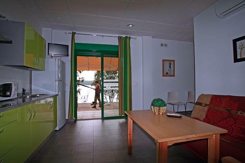 Apartamentos Villa Vacacional Castuera Exterior foto